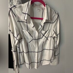 Button up shirt size S
